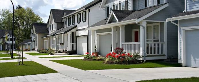 Selling a House With Tenants in Atlanta Suburbs: Your Rights and Fast Exit Strategies