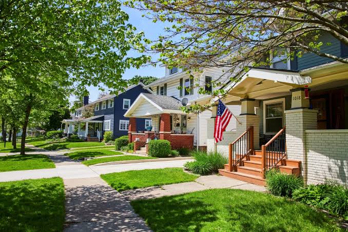 How to Sell a House with a Lien in Atlanta