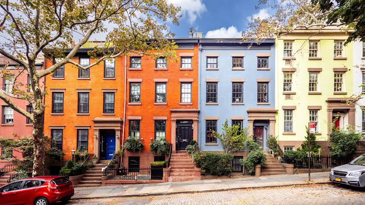 Should You Accept a Price Reduction or Go Off-Market in Atlanta’s 2026 Market