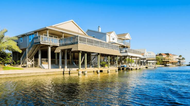 Can You Sell a House in Atlanta with Water Damage or a Prior Flood